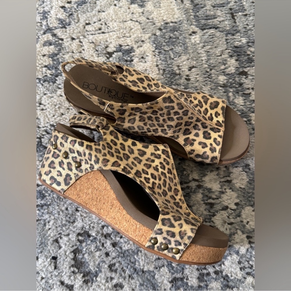 NEW Corky’s Boutique Carly wedge gold leopard sandals 10 cork platform heels - Picture 5 of 5